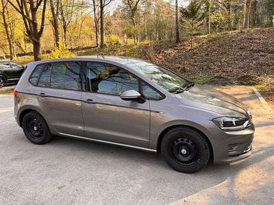 Gebraucht VW Golf Sportsvan LOUNGE 110 PS (80 kW) 2015 Grau Van / Kleinbus