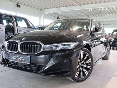 Gebraucht BMW 320 204 PS (150 kW) 2022 Saphirschwarz Limousine