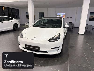Weiß Gebraucht 2021 Tesla Model 3 Long Range AWD Limousine | 26.100 € (Fairer Preis)