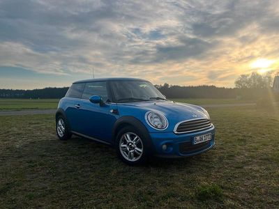 Gebraucht Mini ONE 75 PS (55 kW) 2011 Blau Kleinwagen
