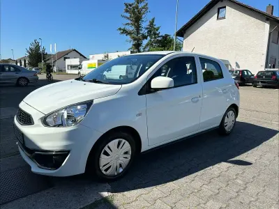 Gebraucht Mitsubishi Space Star 71 PS (52 kW) 2019 Weiß Kleinwagen