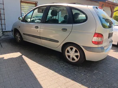 Gebraucht Renault Scénic 109 PS (80 kW) 2001 Van / Kleinbus