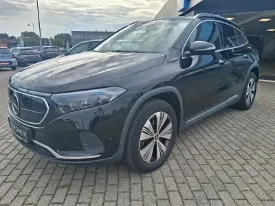 Gebraucht Mercedes EQA250 Progressive 139 kW (190 PS) 2023 Nachtschwarz  unilack SUV