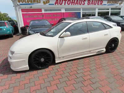 Gebraucht Mazda 323F 144 PS (105 kW) 1995 Weiß Limousine