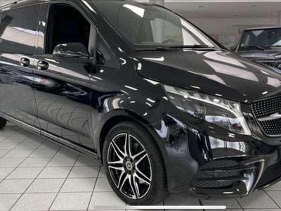 Gebraucht Mercedes V220 AMG 237 PS (174 kW) 2023 Schwarz Van / Kleinbus