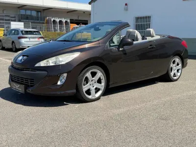 Gebraucht Peugeot 308 CC Premium 140 PS (102 kW) 2010 Braun Cabrio