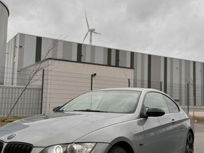 gebraucht BMW 320 i E92