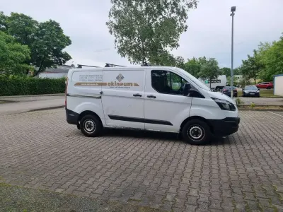 Gebraucht Ford Transit Custom 105 PS (77 kW) 2017 Frostweiß Van / Kleinbus