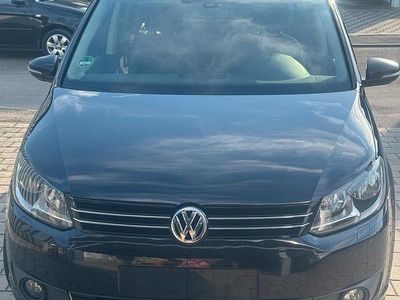 Gebraucht VW Touran 105 PS (77 kW) 2012 Schwarz Van / Kleinbus