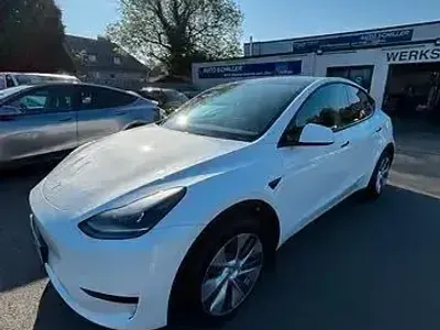 Occasion Tesla Model Y RWD 255 kW (347 PK) 2023 Wit SUV