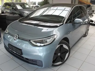 Gebraucht VW ID.3 Pro 150 kW (204 PS) 2021 Blau Kleinwagen