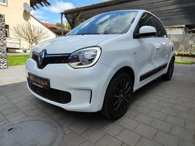 Second-hand Renault Twingo LIMITED 73 CP (53 kW) 2020 Alb Hatchback