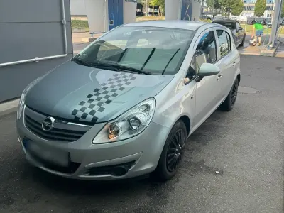 Gebraucht Opel Corsa 80 PS (58 kW) 2009 Grau Kleinwagen