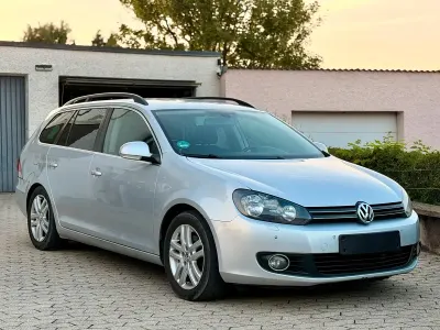Gebraucht VW Golf VI 116 PS (85 kW) 2011 Grau Kombi