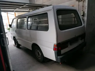 Gebraucht Kia Besta 50 PS (36 kW) 1997 Weiß Limousine