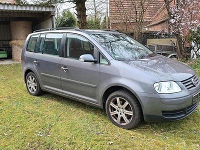 Gebraucht VW Touran 105 PS (77 kW) 2005 Grau Van / Kleinbus