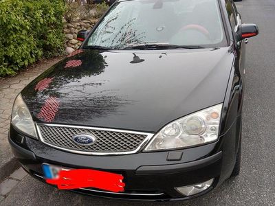 Usata Ford Mondeo 170 CV (125 kW) 2004 Nero Berlina