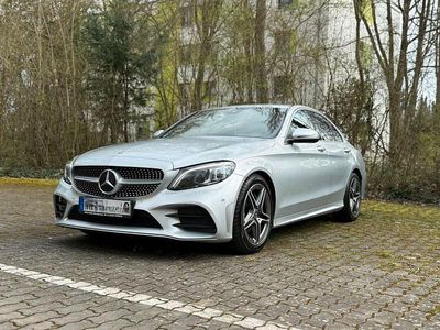 Gebraucht Mercedes GLC200 150 PS (110 kW) 2019 Silber SUV