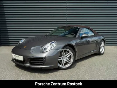 Gebraucht Porsche 911 Carrera Cabriolet 370 PS (272 kW) 2018 Achatgraumetallic Cabrio