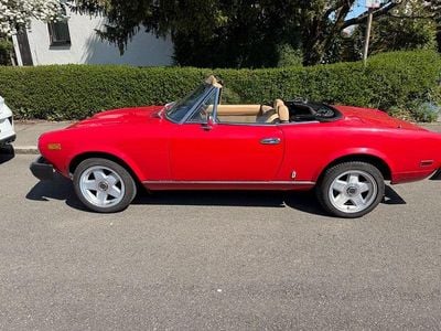 Usata Fiat 124 Spider 105 CV (77 kW) 1984 Rosso Cabrio