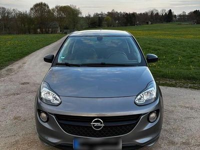 Begagnad Opel Adam Glam 101 HK (74 kW) 2017 Grå Halvkombi