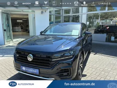 Gebraucht VW Touareg Basis 286 PS (210 kW) 2019 Blau SUV