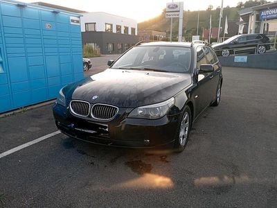 BMW 523