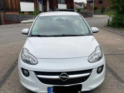 Używany Opel Adam 69 KM (50 kW) 2014 Biały Hatchback