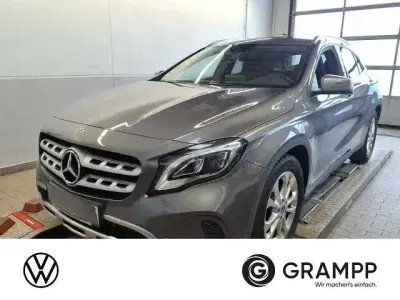 Brugt Mercedes GLA180 Business 122 HK (89 kW) 2018 Grå SUV