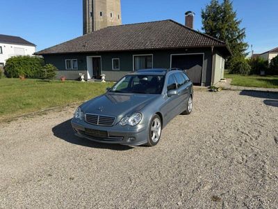 Mercedes C240
