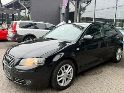 Używany Audi A3 Ambition 102 KM (75 kW) 2005 Czarny Hatchback