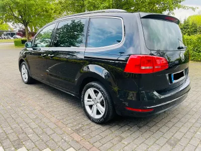 Gebraucht VW Sharan Match 150 PS (110 kW) 2012 Schwarz Van / Kleinbus
