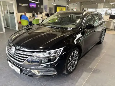Second-hand Renault Talisman GrandTour Zen 158 CP (116 kW) 2022 Negru Break
