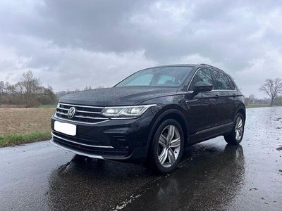Gebraucht VW Tiguan Elegance 150 PS (110 kW) 2021 Schwarz SUV