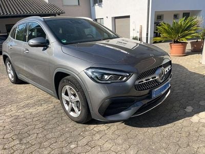 Gebraucht Mercedes GLA200 163 PS (119 kW) 2020 Grau SUV