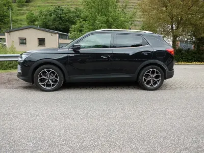 Gebraucht SsangYong Korando Sapphire 136 PS (100 kW) 2020 Schwarz SUV