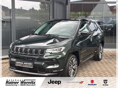 Neu Jeep Compass Summit 131 PS (96 kW) 2025 Grün (techno green/dach schwarz) SUV