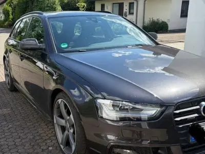 Gebraucht Audi A4 S-Line 211 PS (155 kW) 2013 Grau Kombi