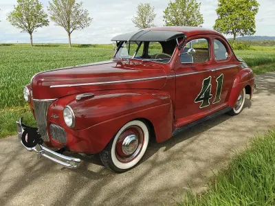 Gebraucht Ford Deluxe Business Edition 90 PS (66 kW) 2025 Coupé