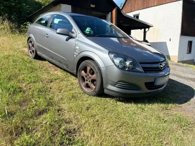 Gebraucht Opel Astra GTC 125 PS (91 kW) 2005 Grau Coupé