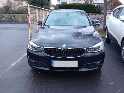 BMW 318 Gran Turismo