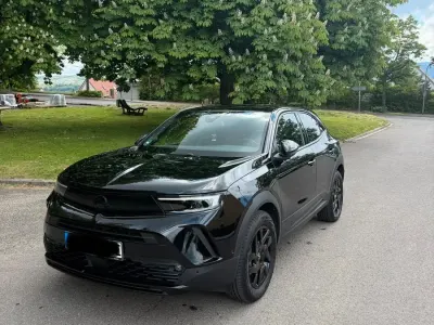Gebraucht Opel Mokka-e 100 kW (136 PS) 2023 Schwarz SUV