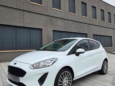 Gebraucht Ford Fiesta Cool & Sound Edition 86 PS (63 kW) 2019 Weiß Kleinwagen