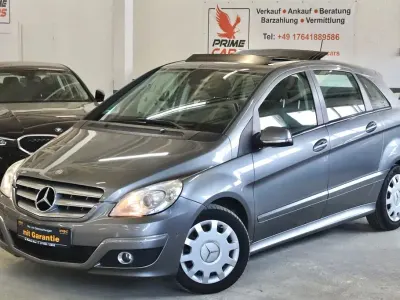 Gebraucht Mercedes B180 109 PS (80 kW) 2009 Grau Van / Kleinbus
