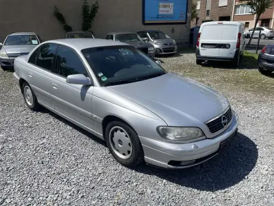 Gebraucht Opel Omega 218 PS (160 kW) 2002 Silber Limousine