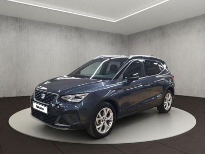 Gebraucht Seat Arona FR 110 PS (80 kW) 2023 Magnetic grau metallic / midnight schwarz metallic SUV