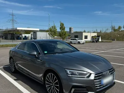 Gebraucht Audi A5 Sport 190 PS (139 kW) 2018 Grau Coupé