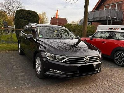 Usata VW Passat 150 CV (110 kW) 2018 Nero Station wagon
