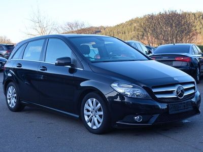 gebraucht Mercedes B180 Sport Paket Matrix Navi Leder Sitzh.