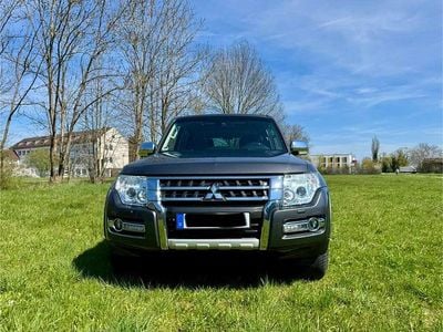 Second-hand Mitsubishi Pajero Edition 190 CP (139 kW) 2017 Gri SUV